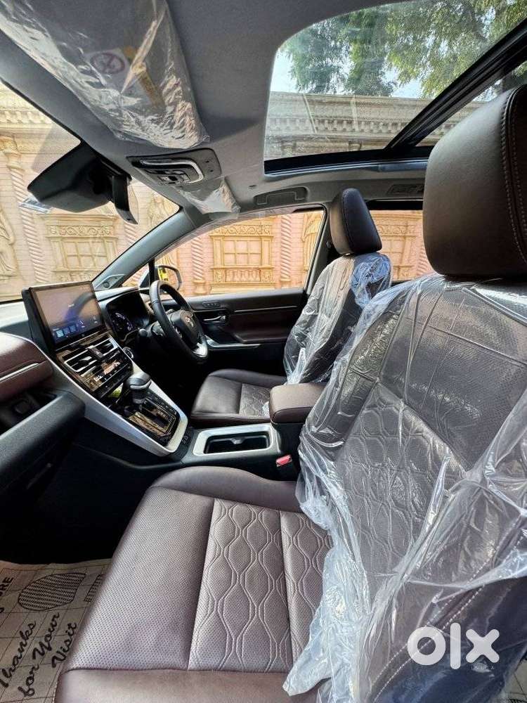 Toyota Innova Hycross Zx(o), 2024, Petrol