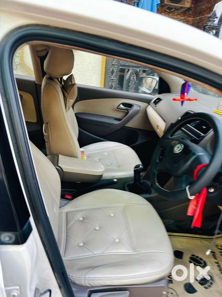 Skoda Rapid 1.6 2014