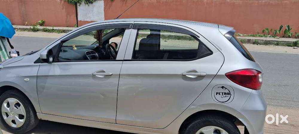 Tata Tiago 1.05 Revotorq Xt, 2017, Petrol