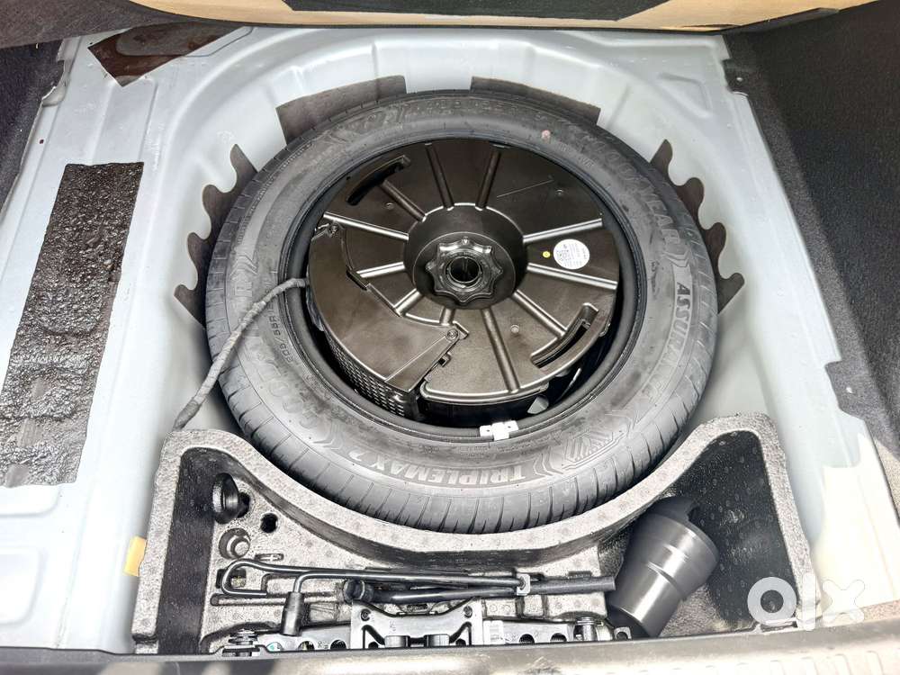 Skoda Slavia 1.5 Tsi Style At, 2022, Petrol