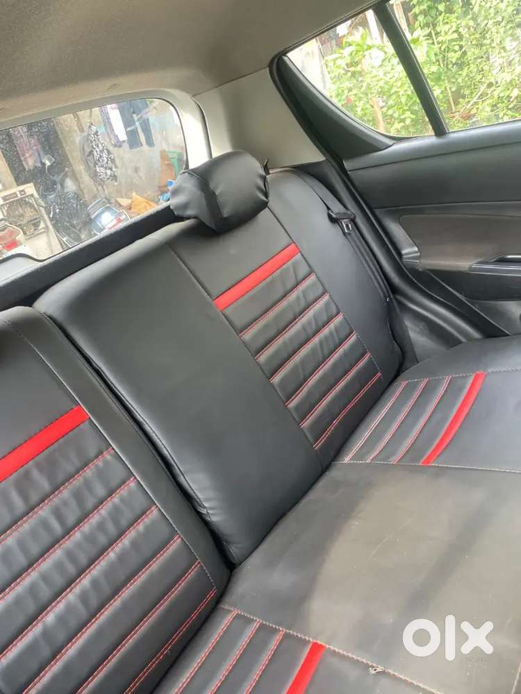 Maruti Suzuki Swift 2015 Petrol 82000 Km Driven