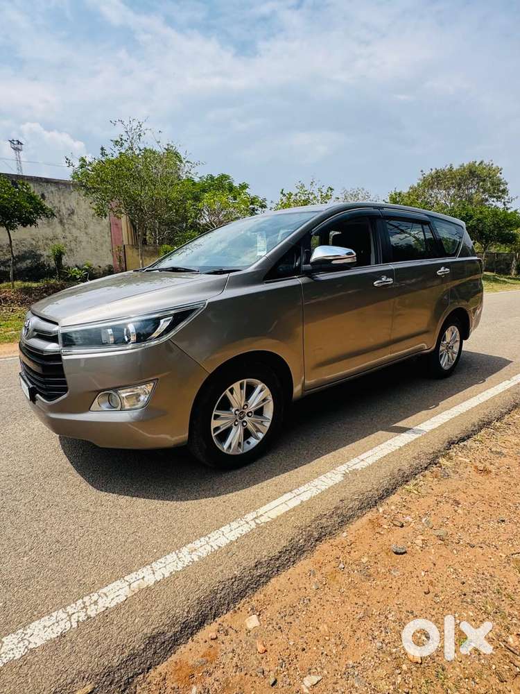 Toyota Innova Crysta 2.4 Z 7 Str, 2016, Diesel