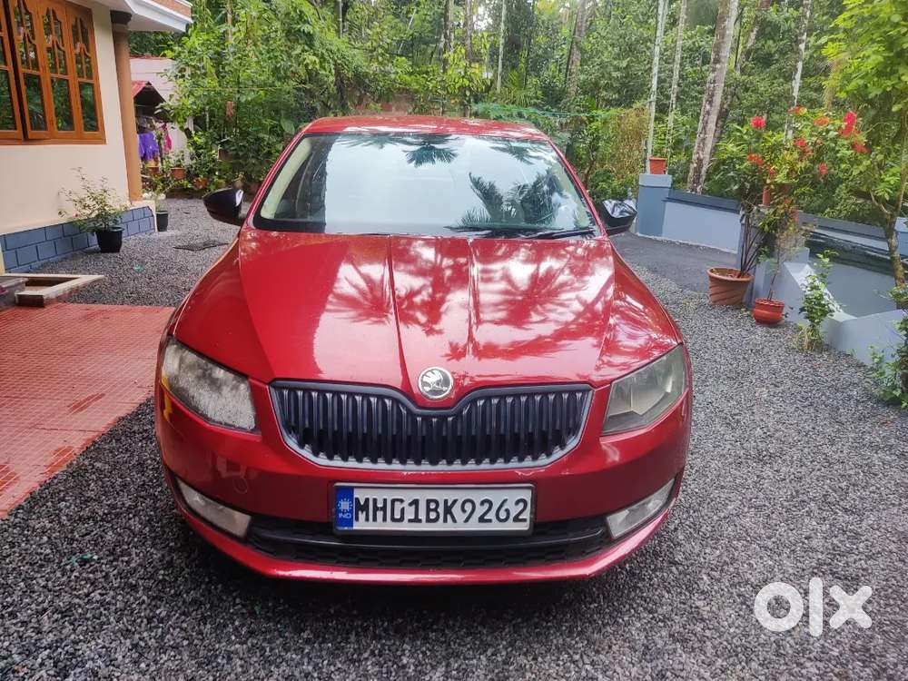 Rare Ckd Model Skoda Octavia 1.4 Tsi Manual Transmission.