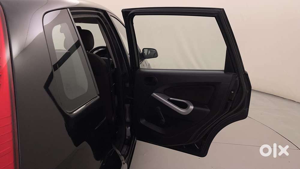 Ford Figo 1.2 Duratec Petrol Zxi, 2010, Petrol