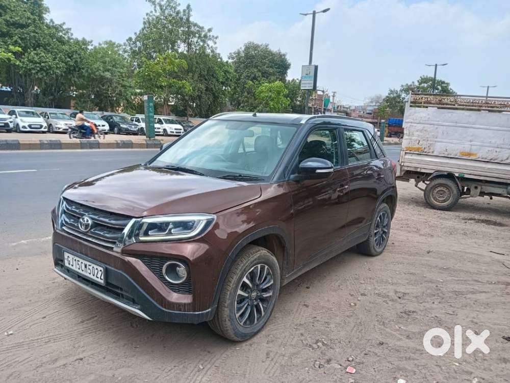 Toyota Urban Cruiser Cruiser Mid, 2022, Petrol