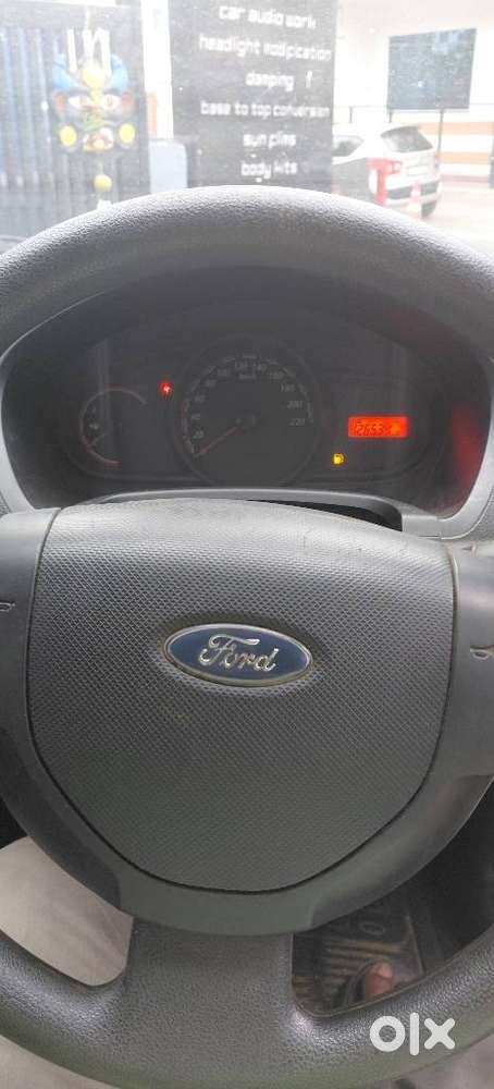 Ford Figo 1.4 Duratorq Diesel Zxi, 2011
