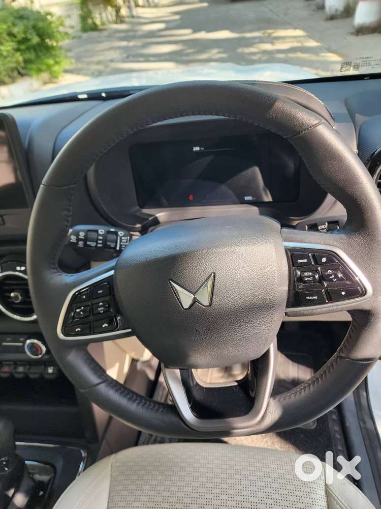 Mahindra Thar Roxx 2025