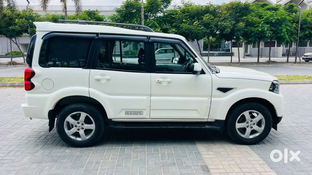 Mahindra Scorpio [ ] 2.2 S11 2wd, 2022, Diesel