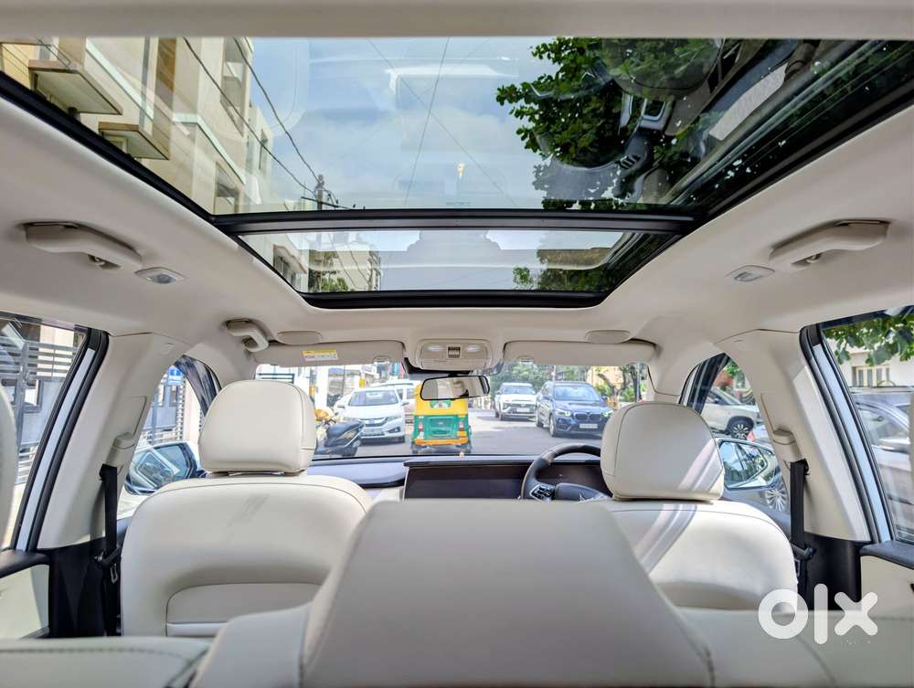 Mahindra Xuv700 2.2 Ax 7 Diesel At Luxury Pack Str, 2023, Diesel