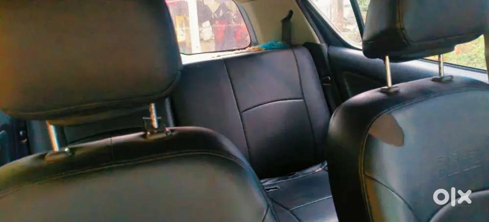 New-car Feel , Used-car Price