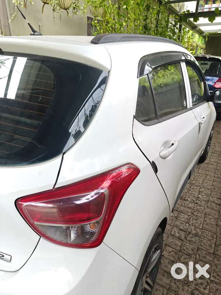 Hyundai Grand I10 Sporz 2016 Petrol