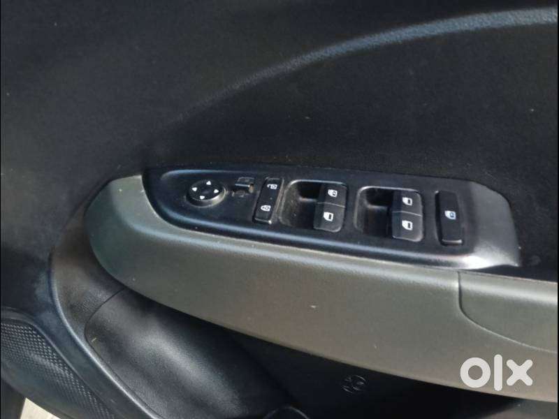 Hyundai Venue S 1.2 Petrol, 2021, Petrol