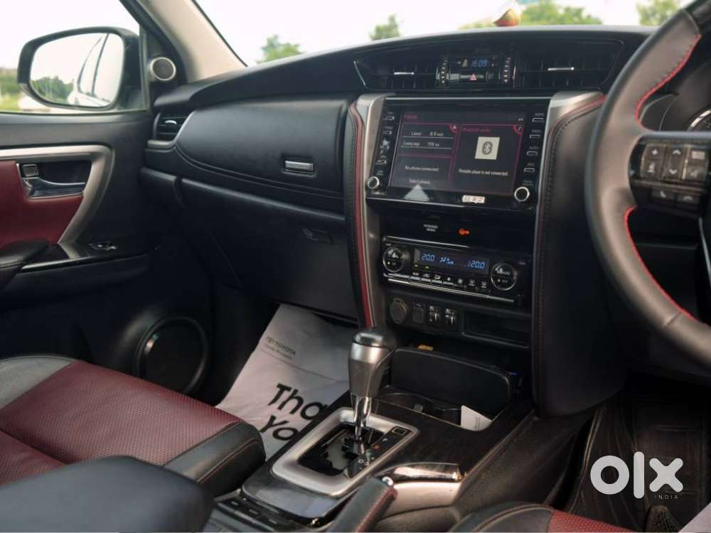 Toyota Fortuner Legender 4x2 At 2.8, 2022, Diesel