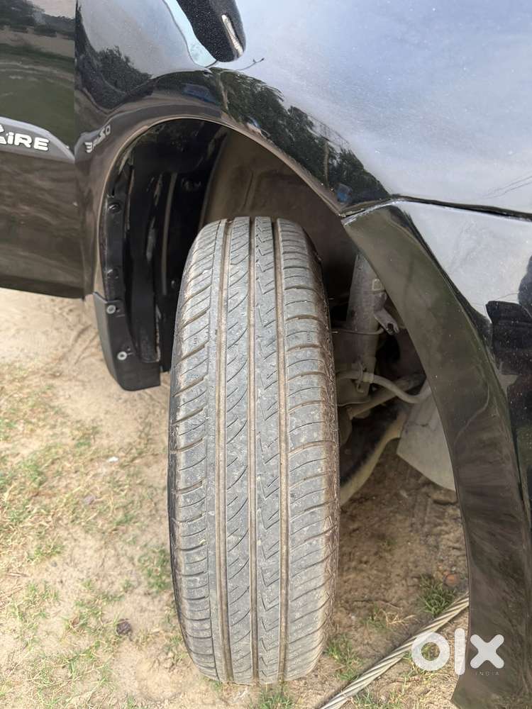 Maruti Suzuki Swift Dzire Vxi At, 2012, Petrol