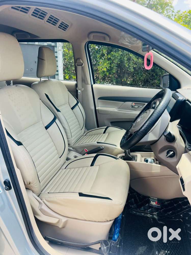 Maruti Suzuki Ertiga 1.5 Vxi, 2023, Petrol