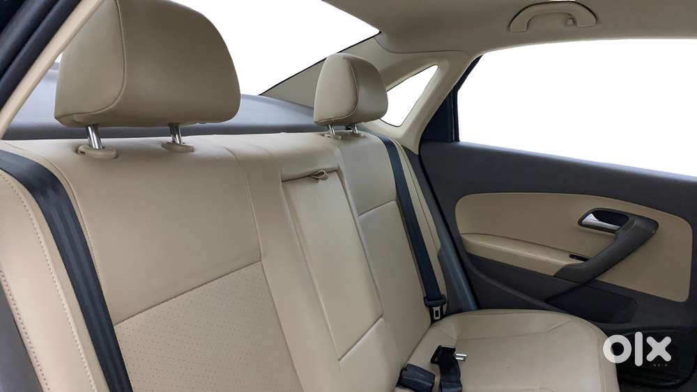 Volkswagen Vento 2013-2015 1.6 Highline, 2015, Petrol