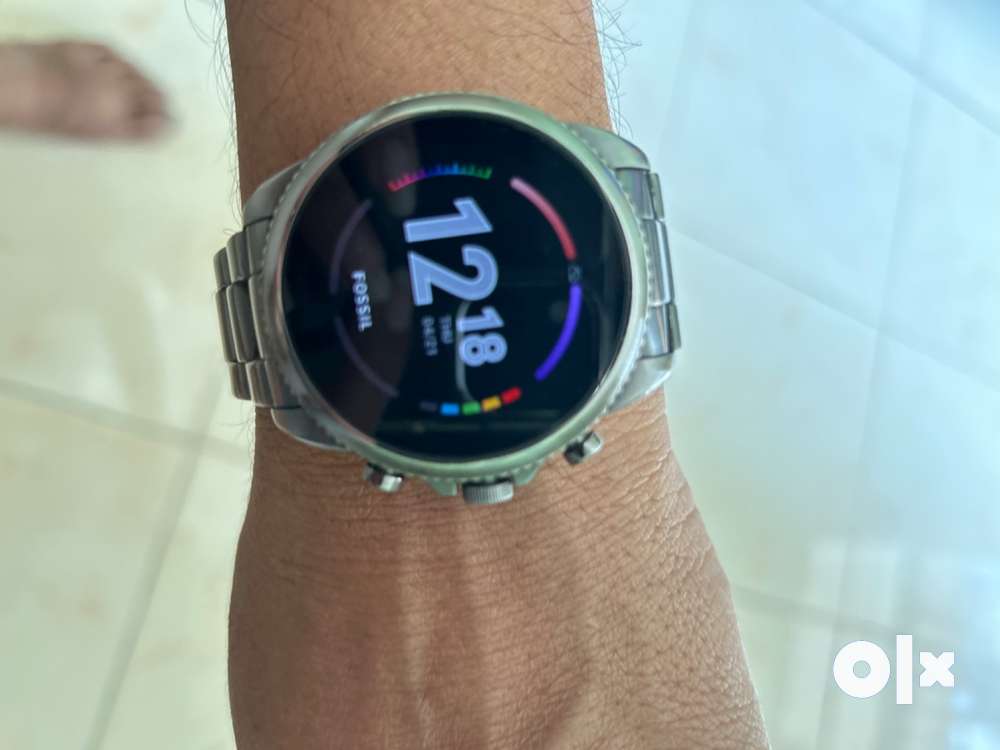 Smartwatch shop fossil olx