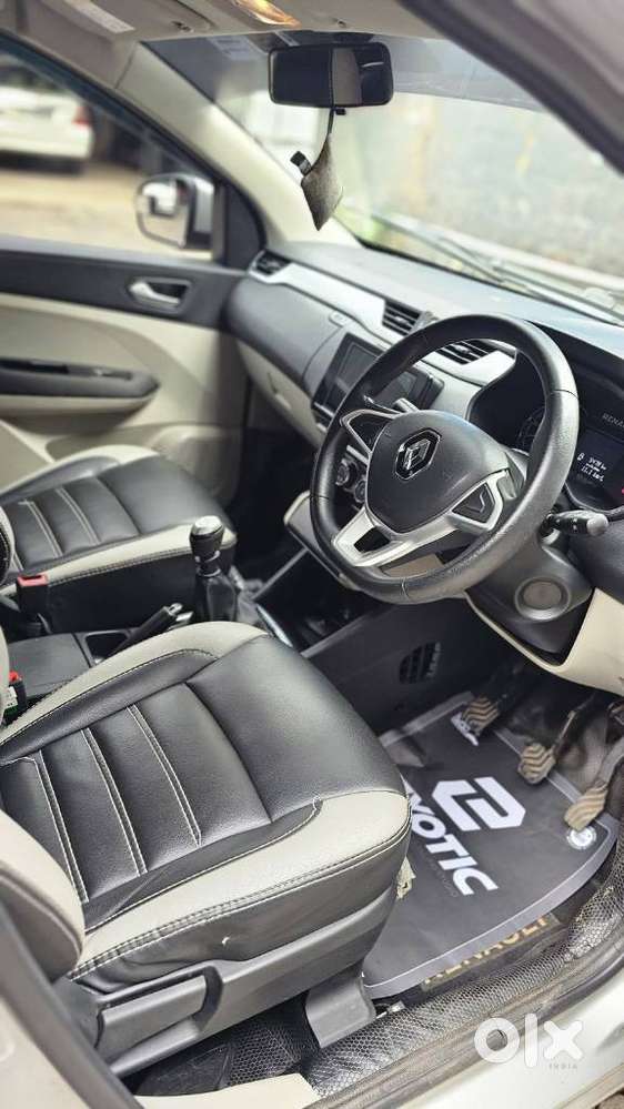 Renault Triber Rxz, 2019, Petrol