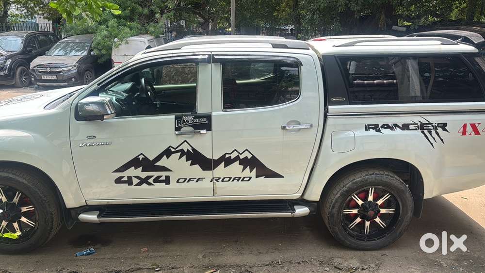 Isuzu D-max V-cross 2019 Diesel 175000 Km Driven