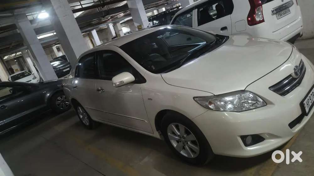 Toyota Corolla Altis 2010