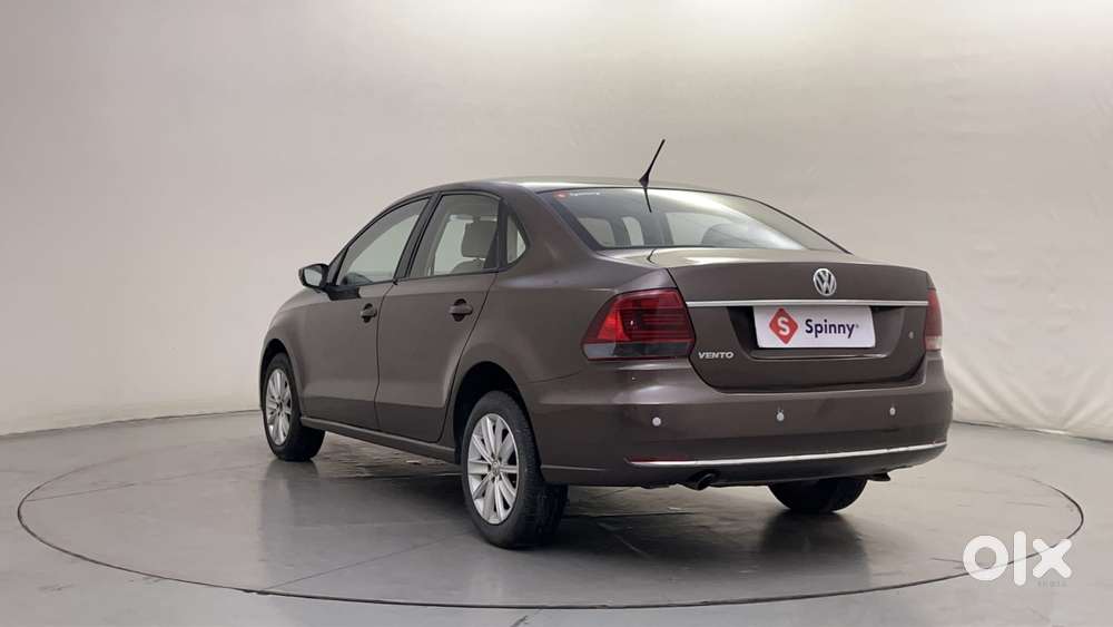 Volkswagen Vento 2010-2013 Petrol Highline, 2015, Petrol