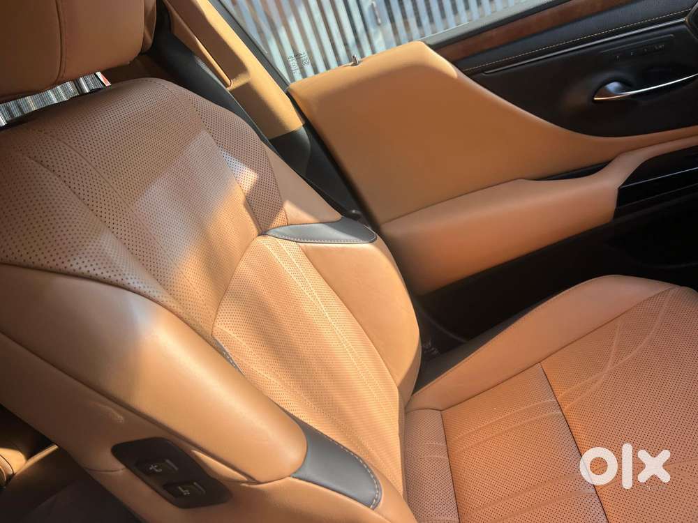 Lexus Es 300h Luxury, 2025, Petrol