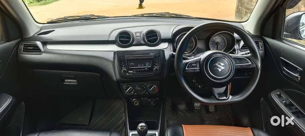 Maruti Suzuki Swift Vxi + Manual, 2019, Petrol