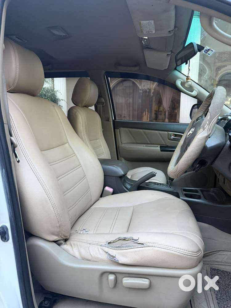 Toyota Fortuner 3.0 4x2 Automatic, 2013, Diesel