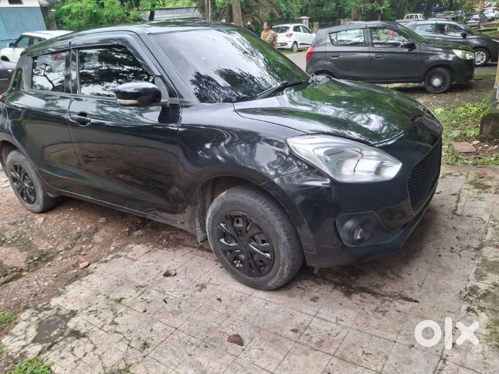 Maruti Suzuki Swift Vxi 1.2 Abs Bs-iv, 2018, Petrol