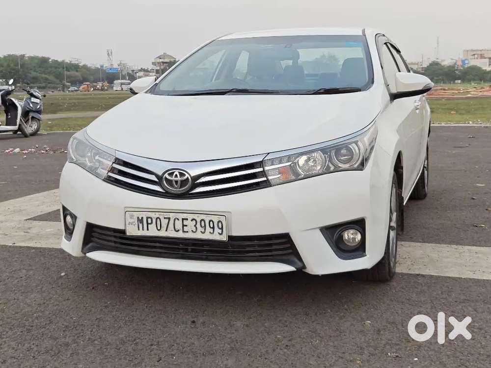 2016 Toyota Corolla Altis पेट्रोल ऑटोमैटिक