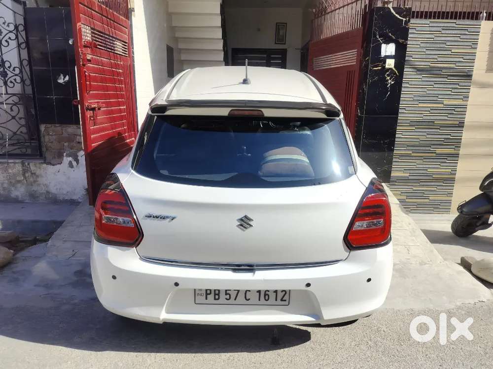 Maruti Suzuki Swift Vxi