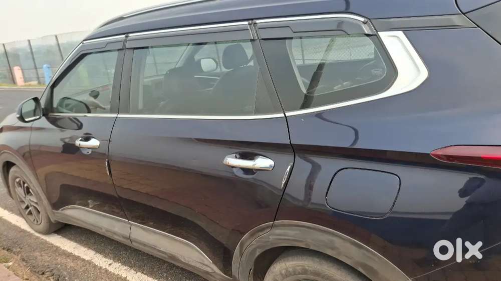 Kia Carens 2024 Diesel Well Maintained