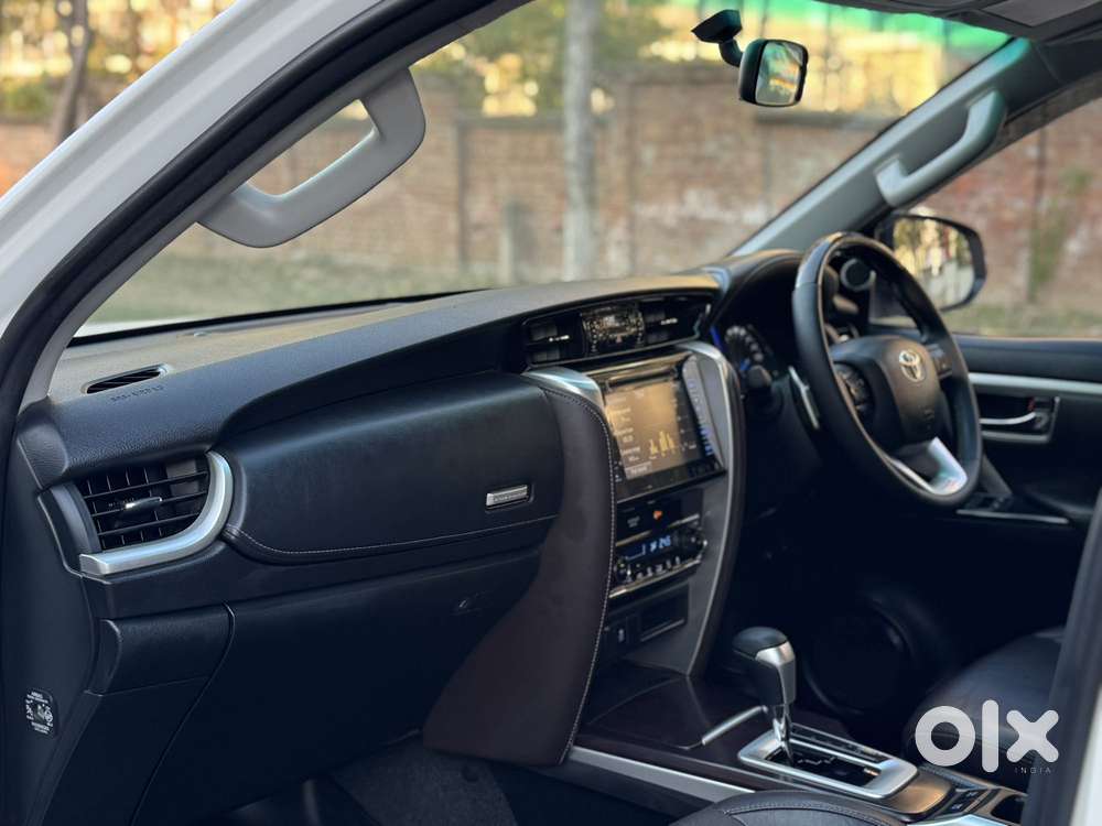 Toyota Fortuner 4x2 At 2.8 Diesel, 2018, Diesel