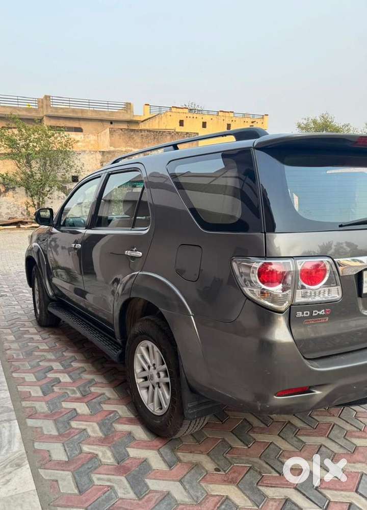 Toyota Fortuner Diesel 2013 Model