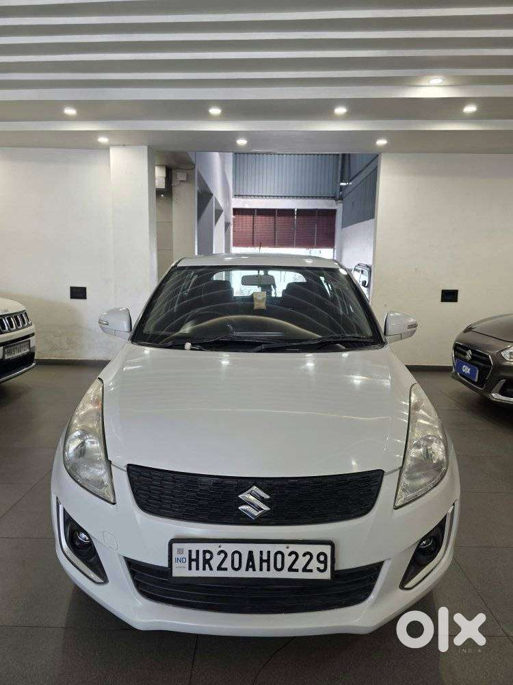 Maruti Suzuki Swift Vxi Cng, 2016, Petrol