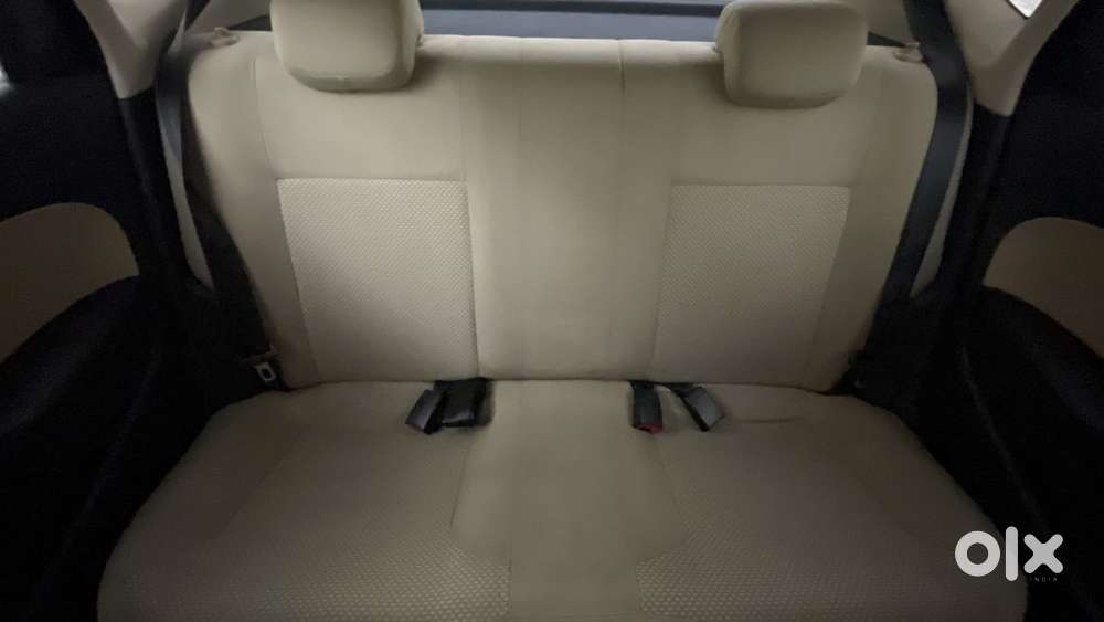 Volkswagen Polo 2009-2013 Petrol Highline 1.2l, 2015, Petrol