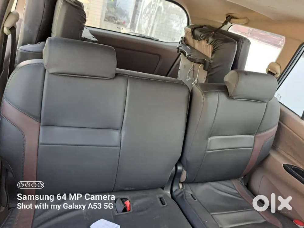 Toyota Innova 2015 Diesel 150000 Km Driven