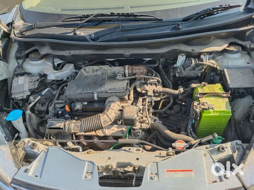 Maruti Suzuki Ertiga 2022-2023  Vxi, 2023, Cng & Hybrids
