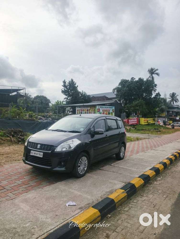 Maruti Suzuki Ertiga, 2016, Petrol