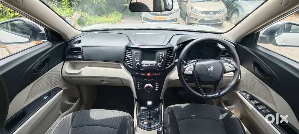Mahindra Xuv300 W4, 2023, Petrol
