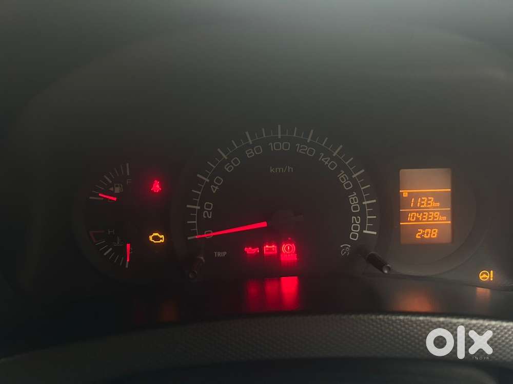 Maruti Suzuki Swift 2012 Lxi Petrol 104330 Km Driven