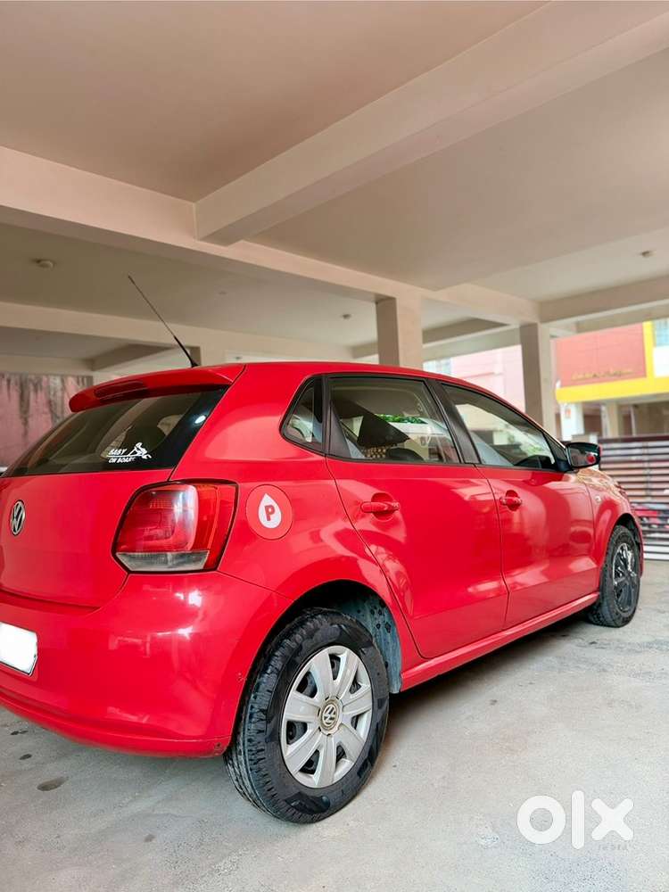 Volkswagen Polo Petrol Manual 2010