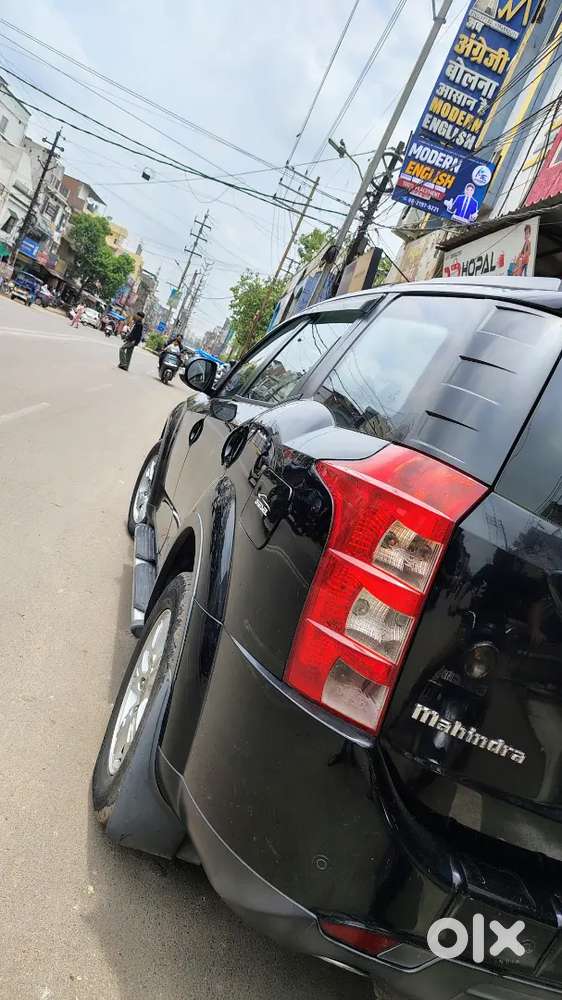 Mahindra Xuv500 2012