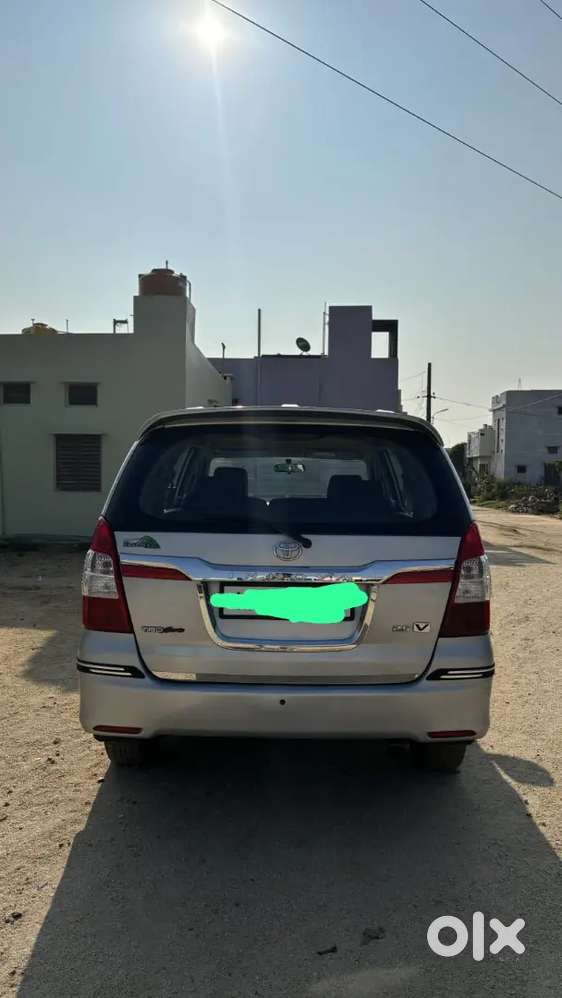 Toyota Innova 2015 Diesel 135000 Km Driven