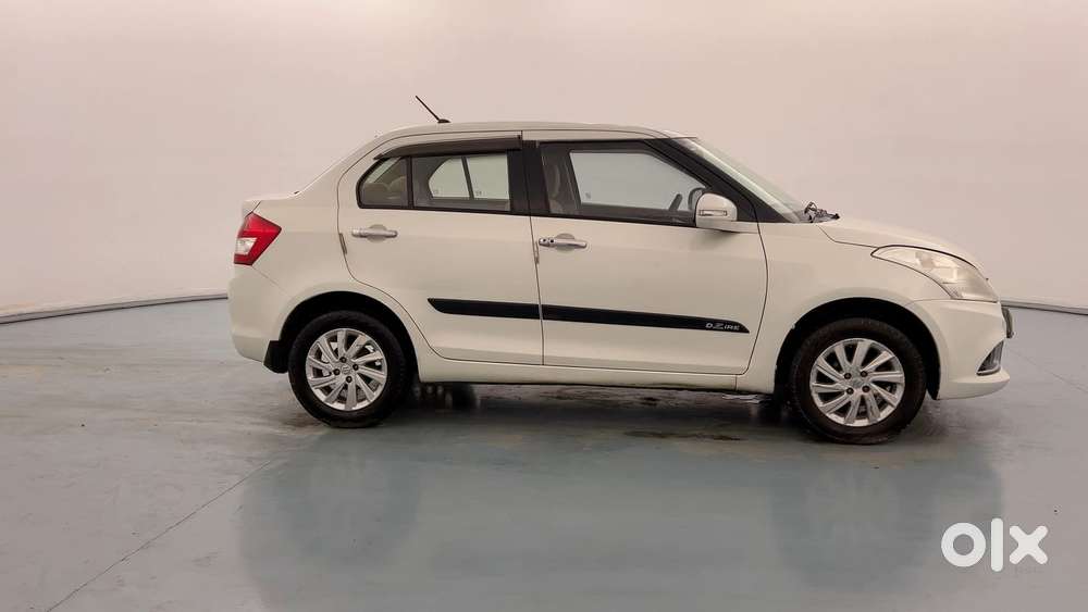 Maruti Suzuki Swift Dzire 1.2 Zxi, 2016, Petrol