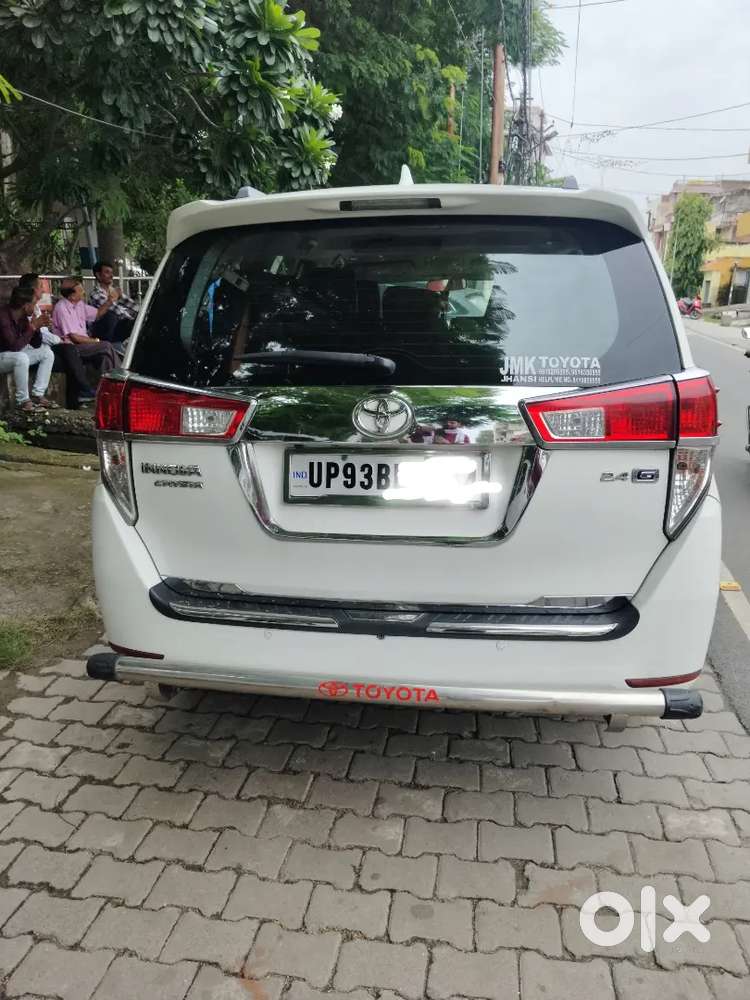 Toyota Innova Crysta 2018