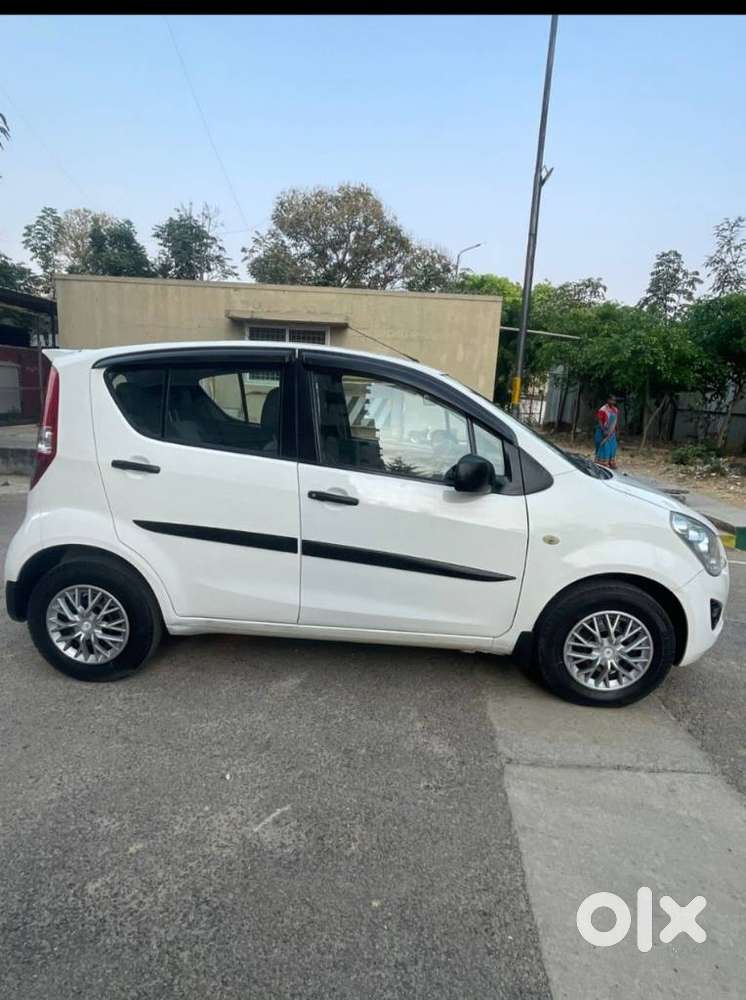 Maruti Suzuki Ritz Vxi, 2014, Petrol