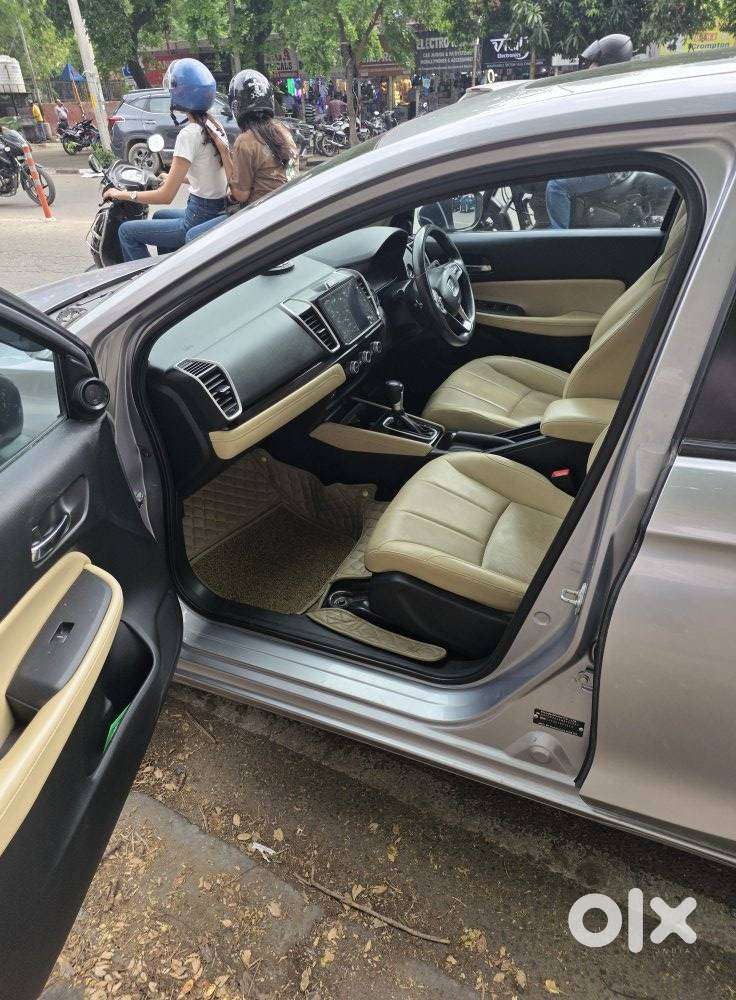 Honda City 1.5 Zx Cvt I-vtec, 2022, Petrol