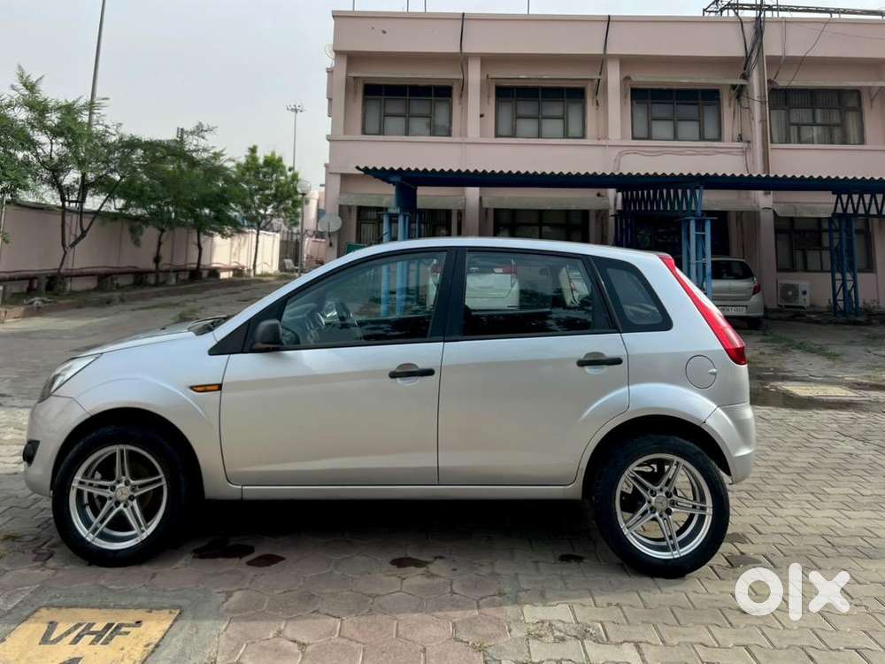 Ford Figo 2011 Diesel 77000 Km Driven