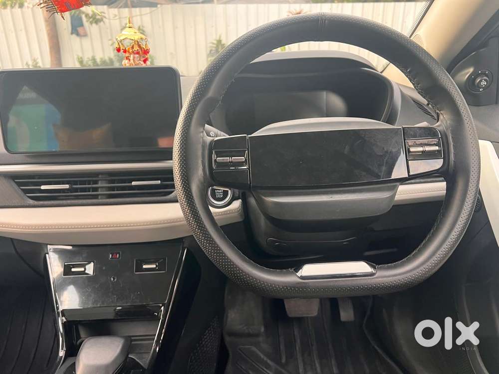 Tata Nexon, 2023, Petrol